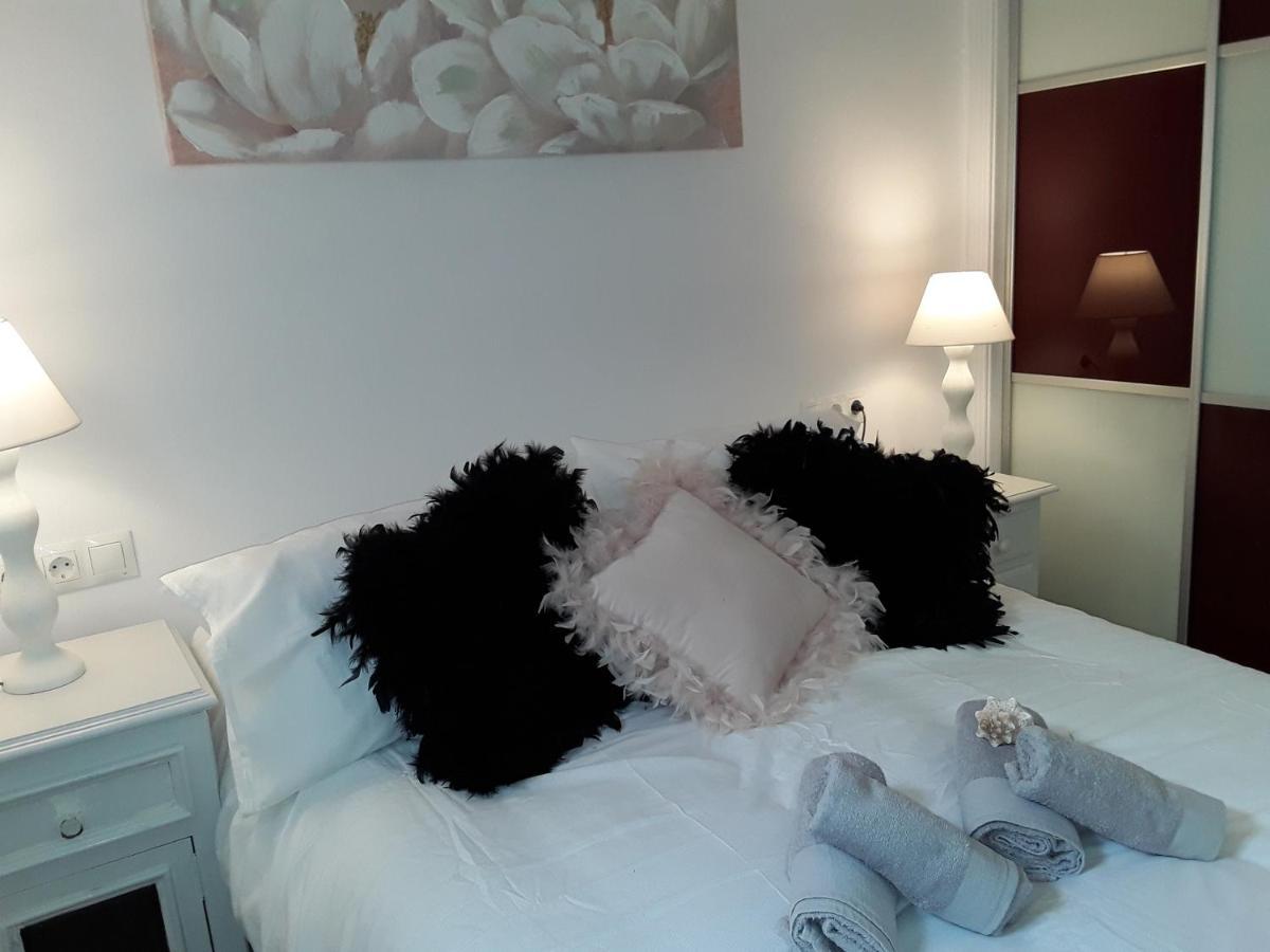 Dona Lola , Luminoso Calahonda, Mijas Apartment *